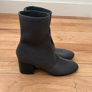 Eileen Fisher X Mara Hoffman Choice Recycled Booties Stretch Knit Grey Sz 6